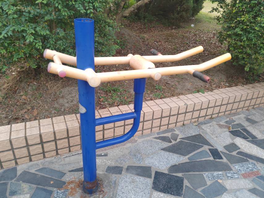 腰腿锻炼器