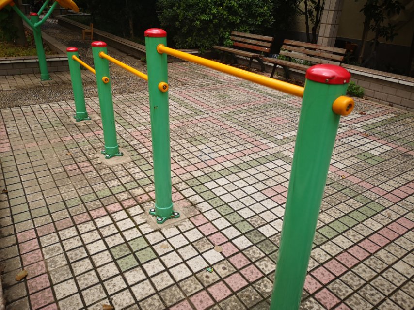 多联压腿架