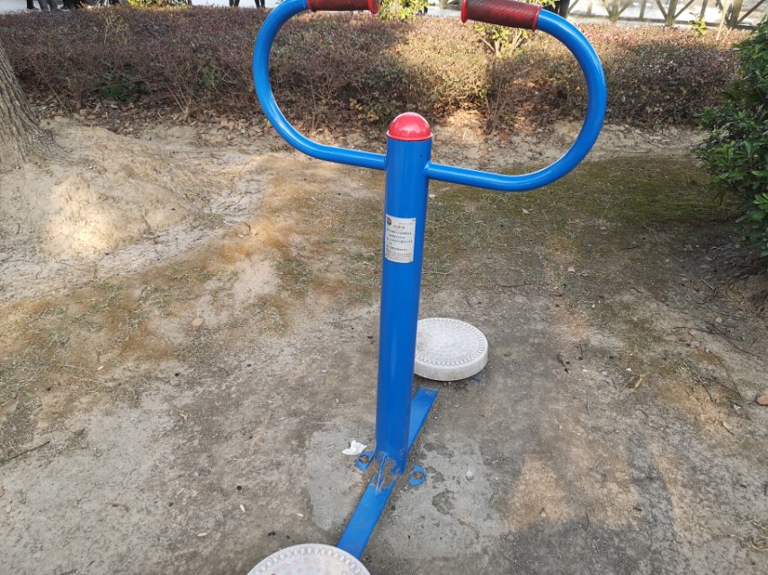 扭腰器