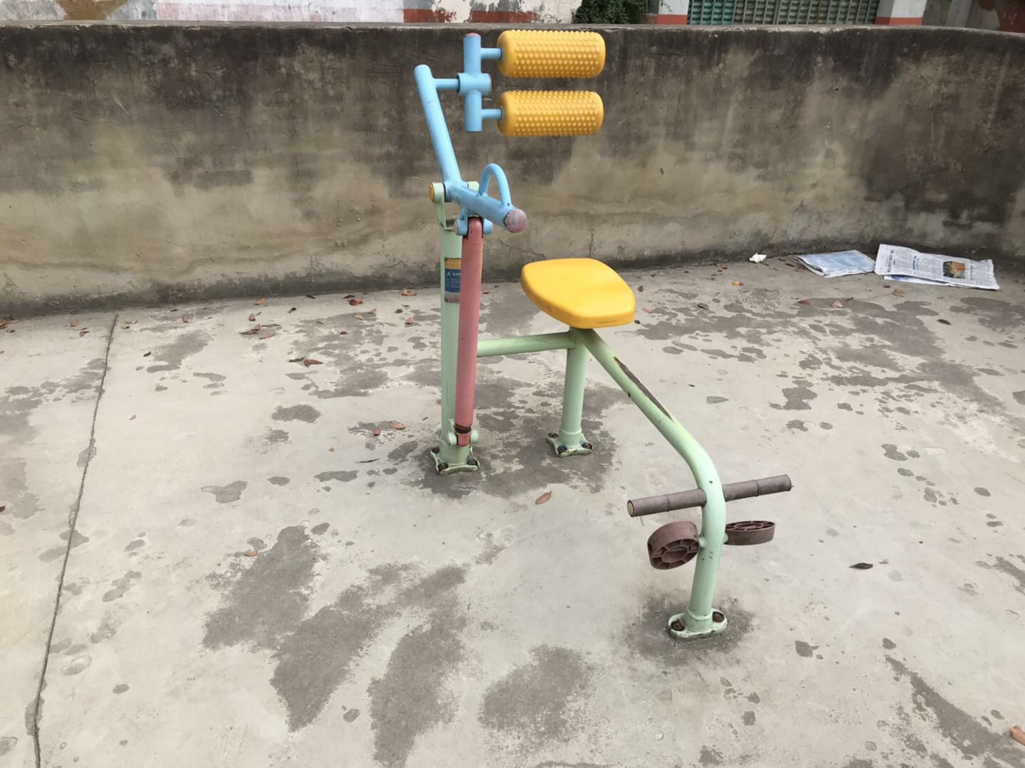 腹背锻炼器