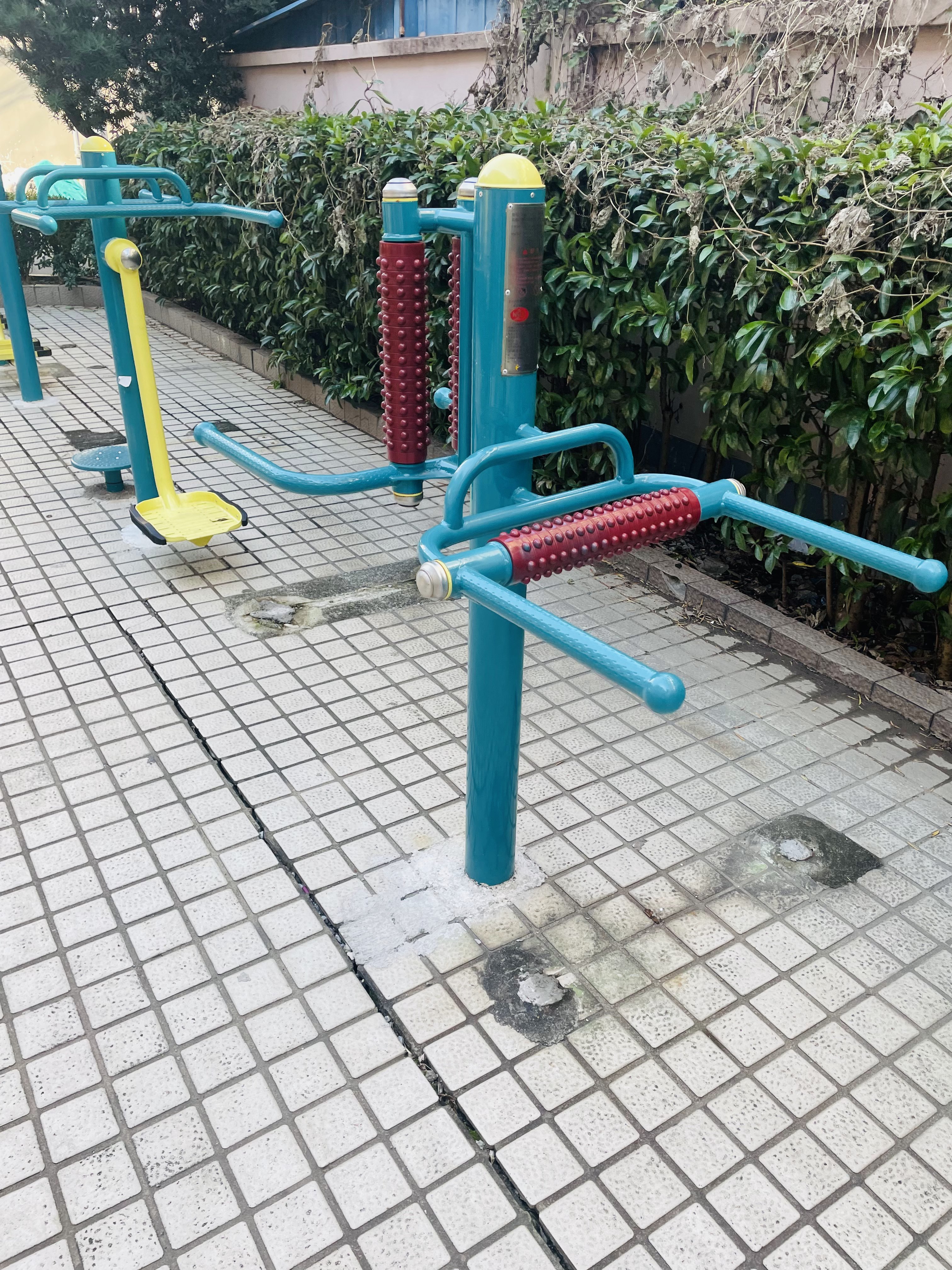 互动式腰背按摩器