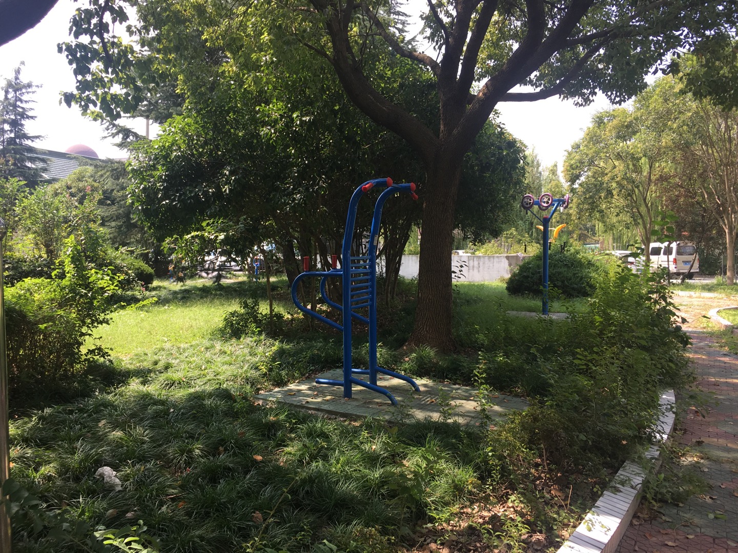 南村小区健身点