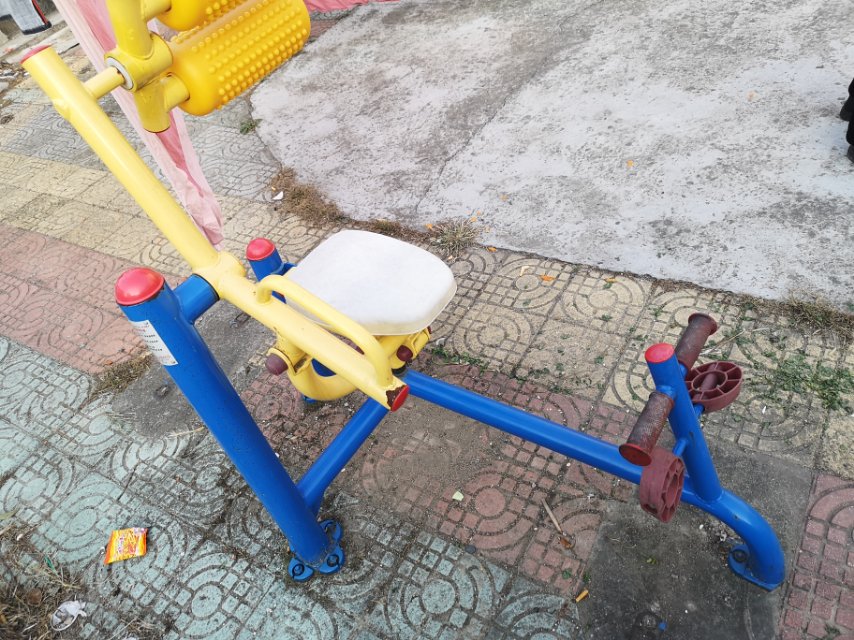 自重腰腹锻炼器