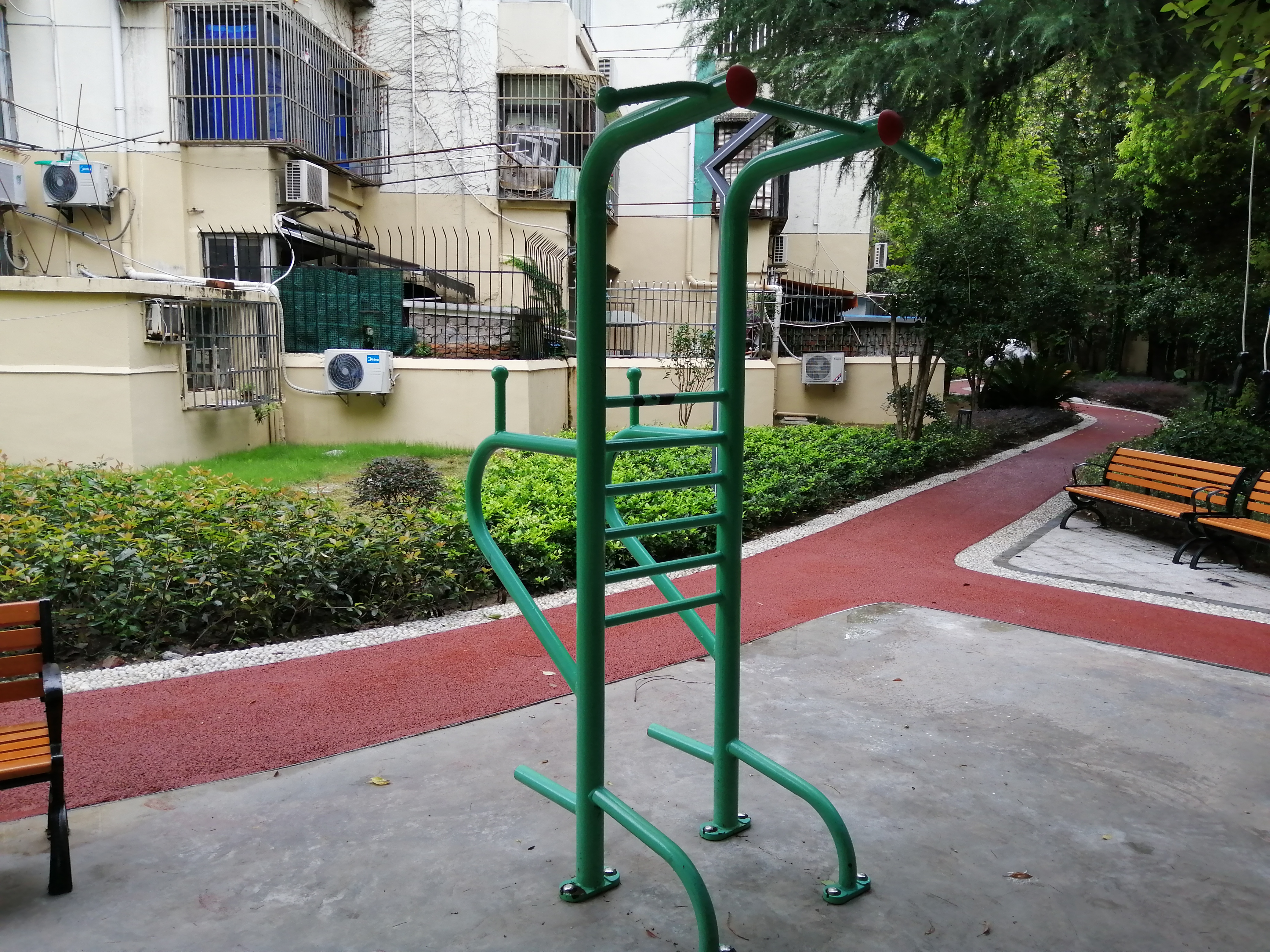多功能锻炼器