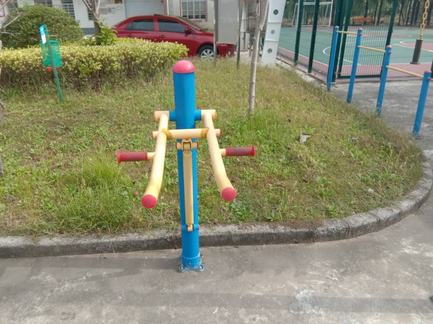 腰腿锻炼器