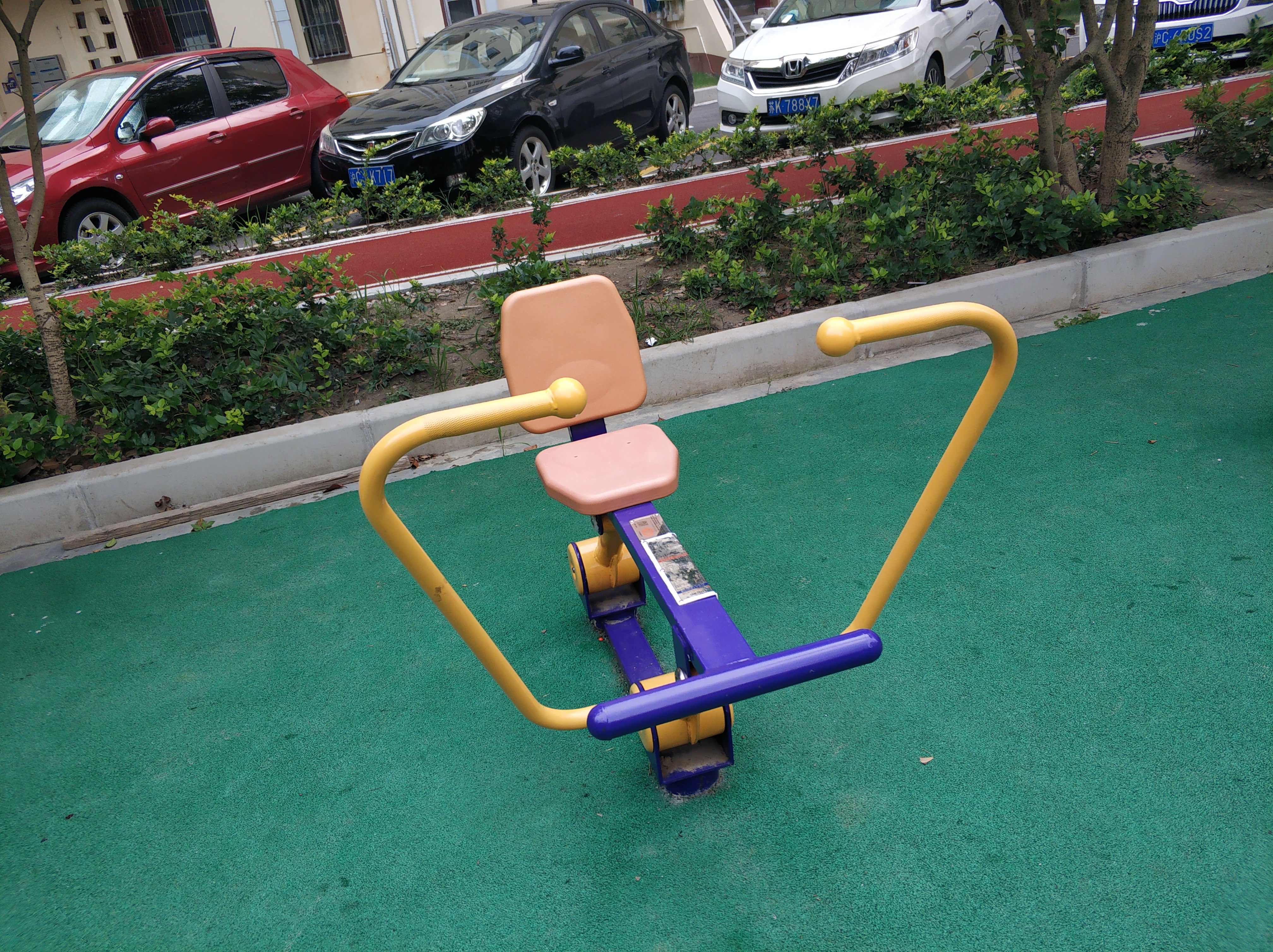 划船器
