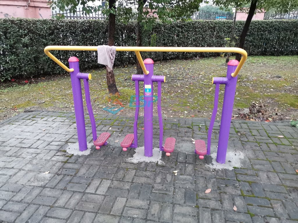 太空漫步器