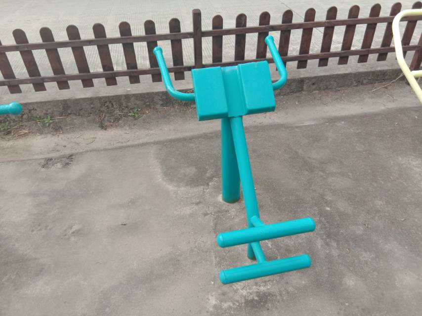 背肌训练器