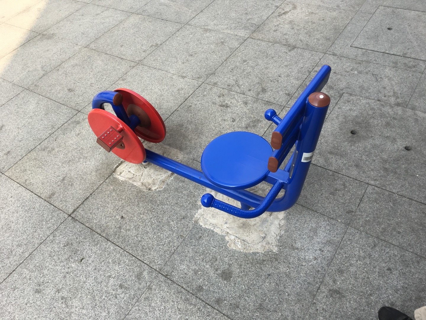 斜躺健身车