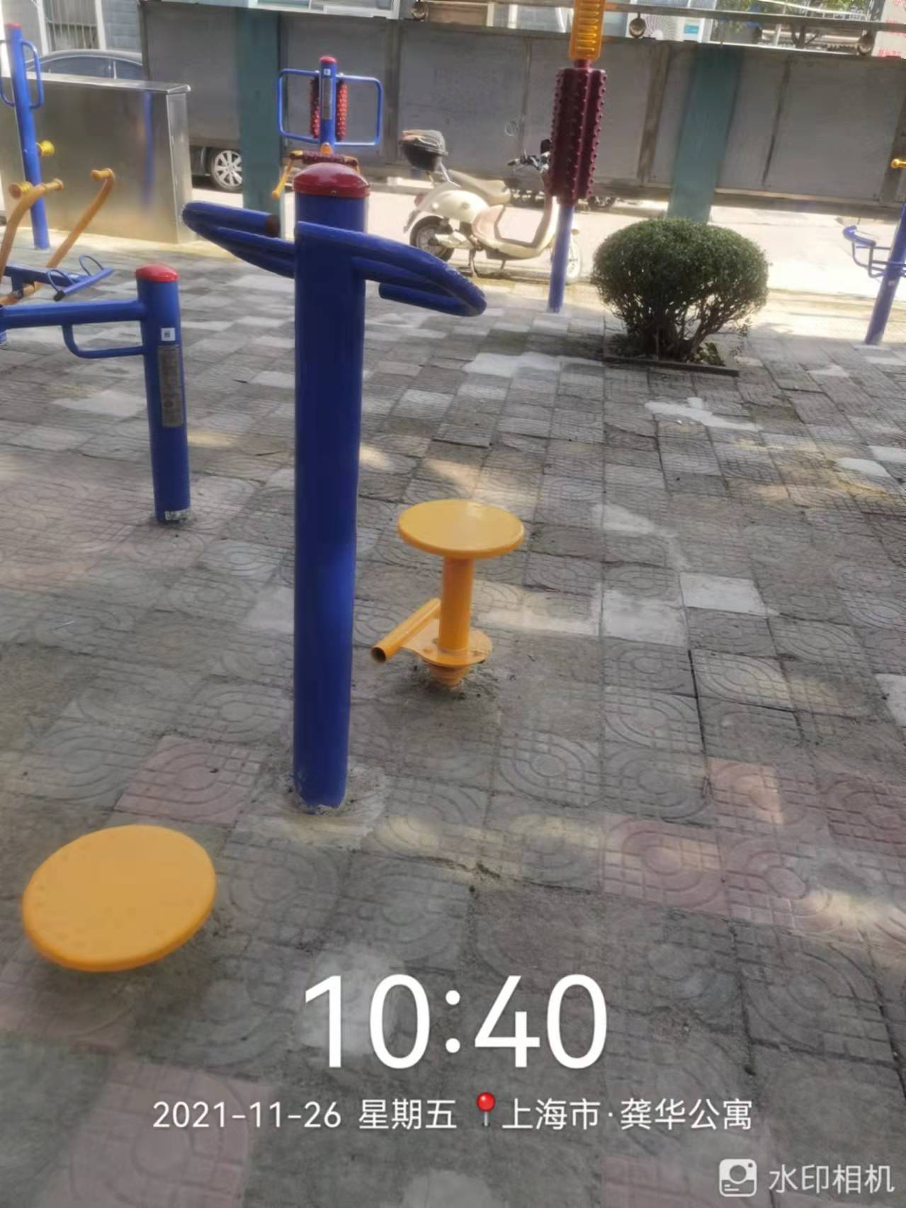 龚新居委健身点