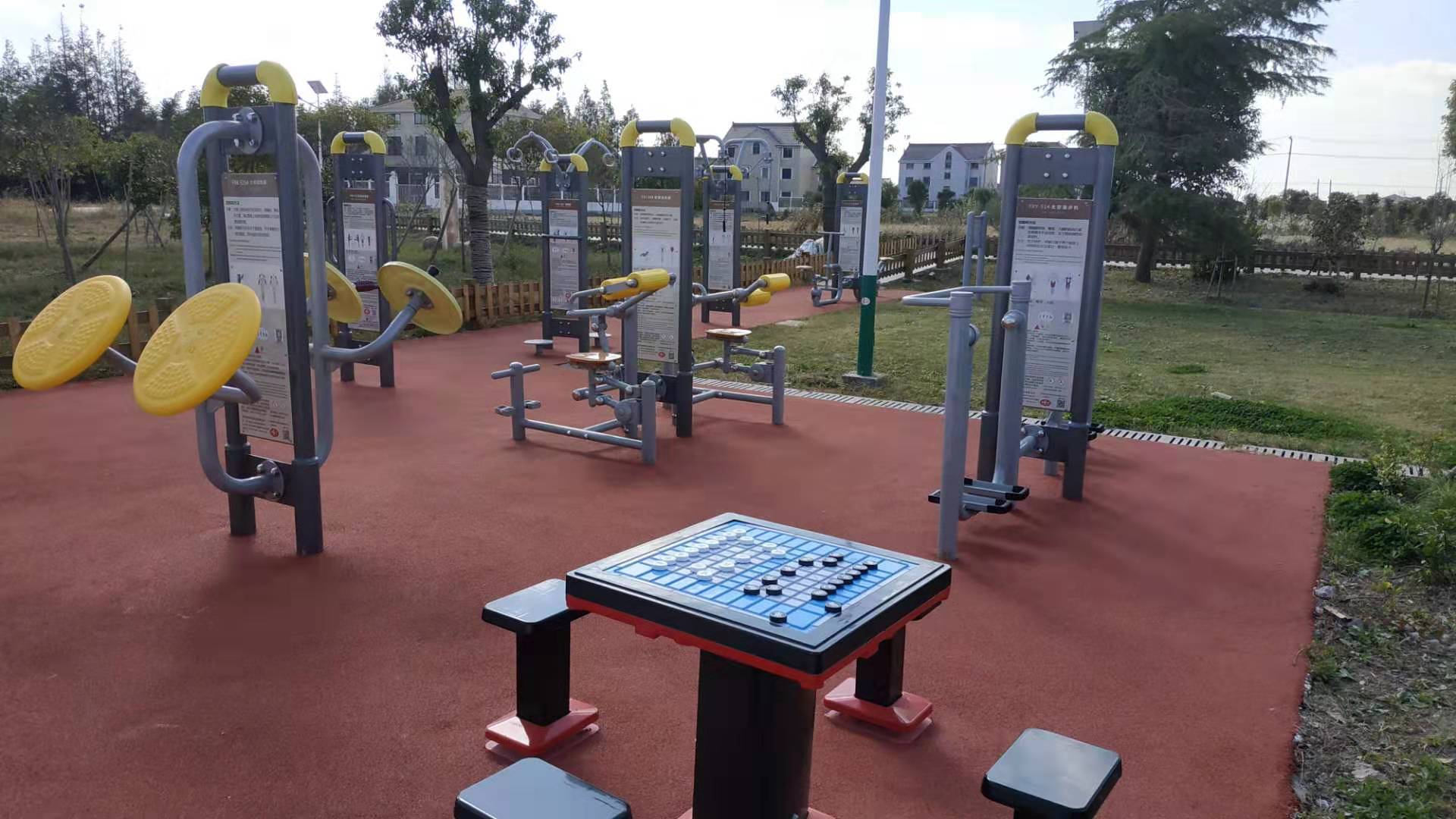 大桥村市民益智健身苑点
