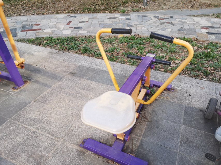 划船器