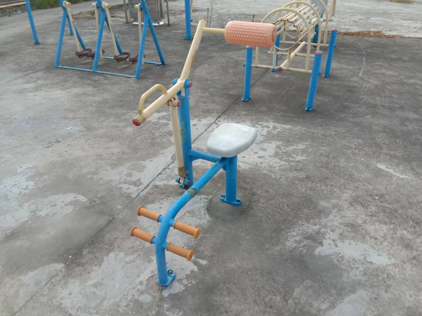 腹背锻炼器