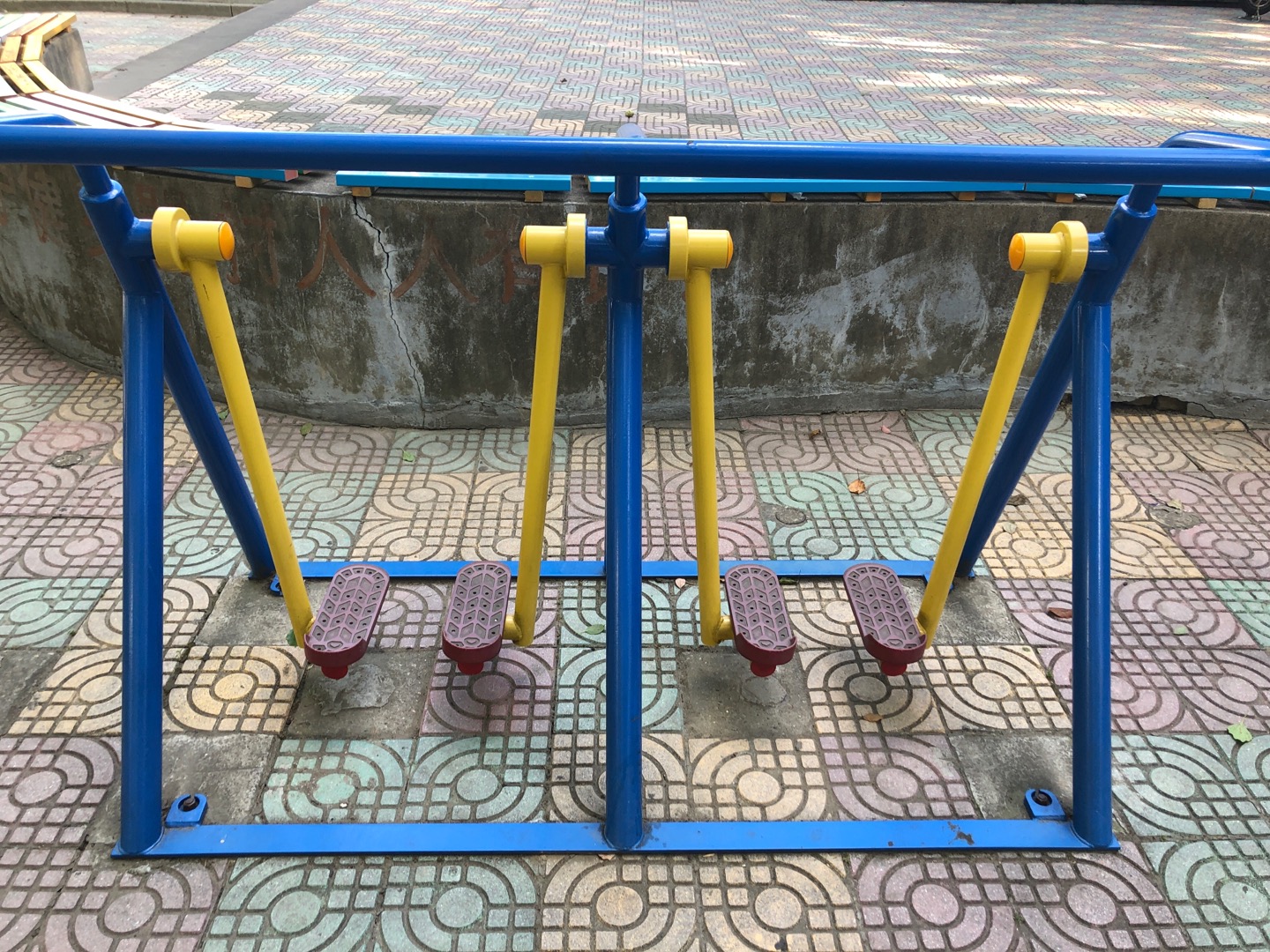 双人漫步器