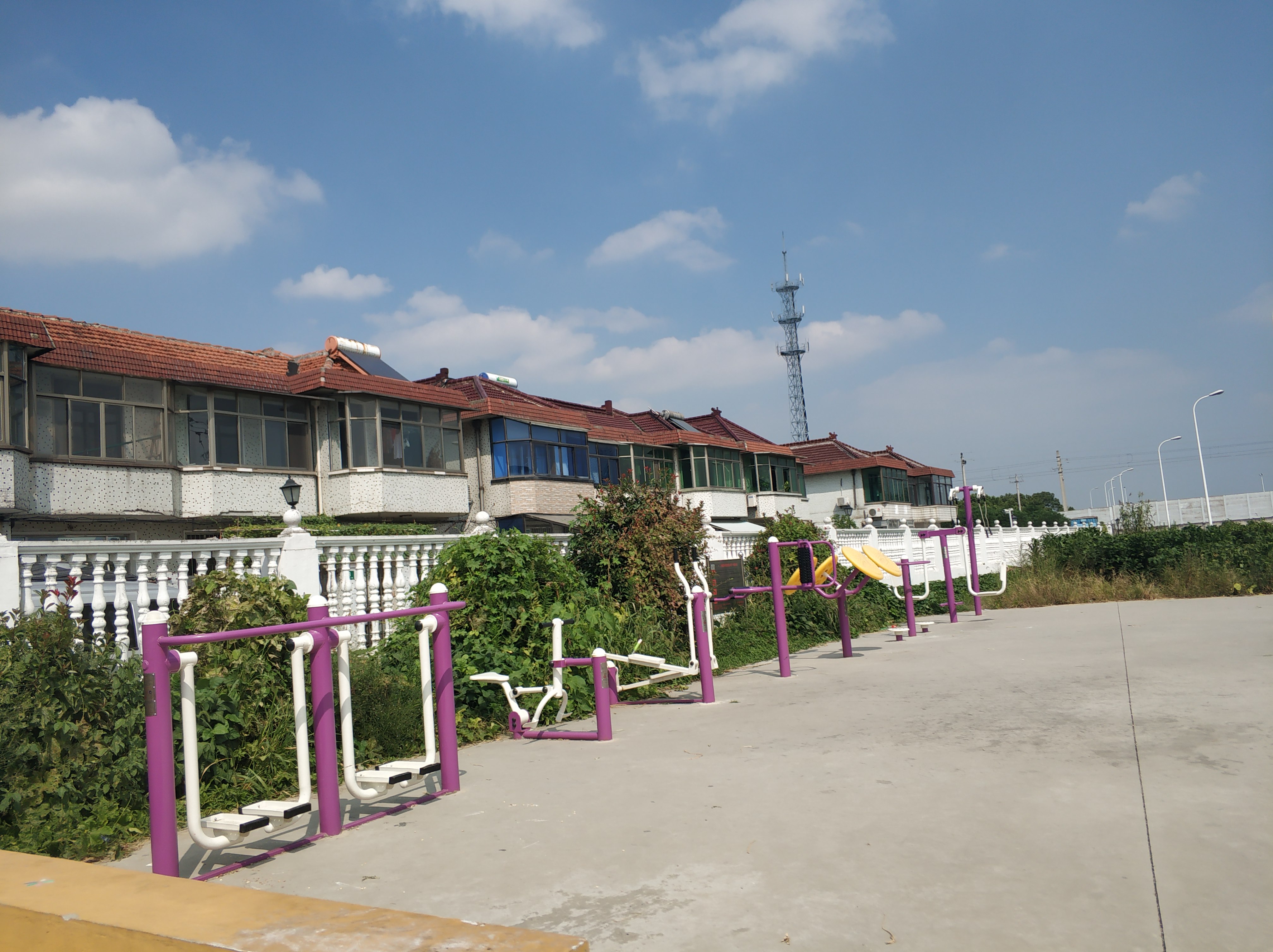 勤俭村门球场
