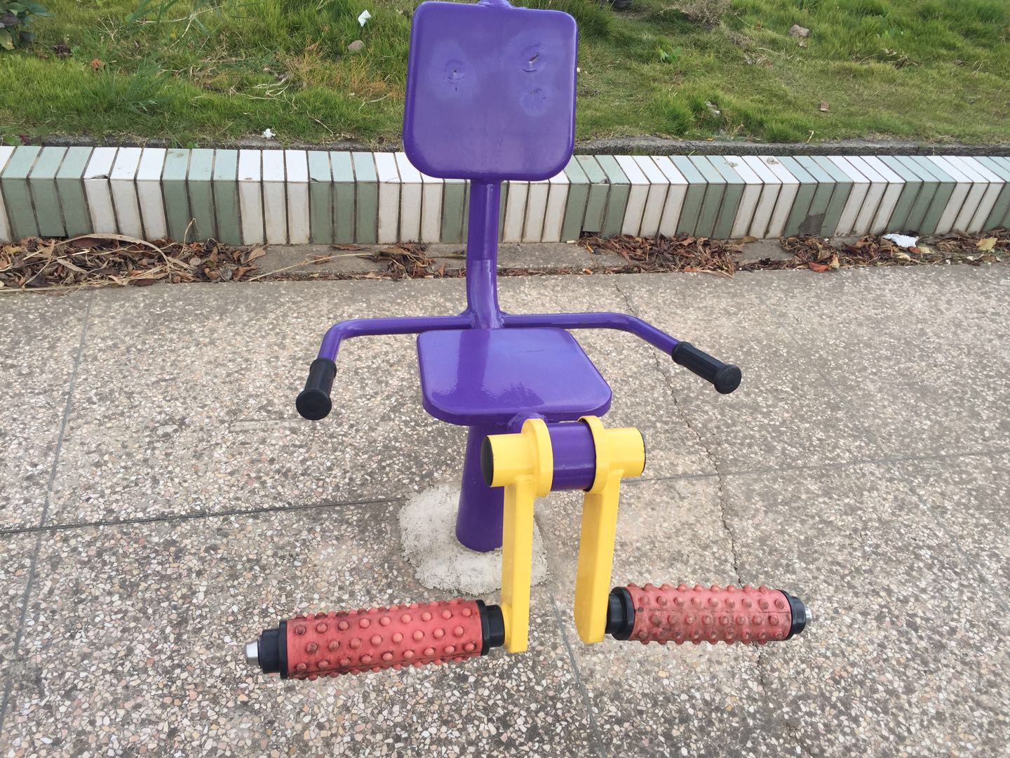 膝关节训练器