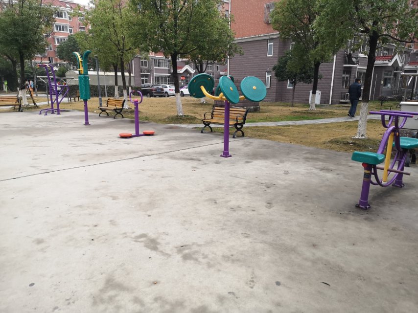 新顾村大家园四居