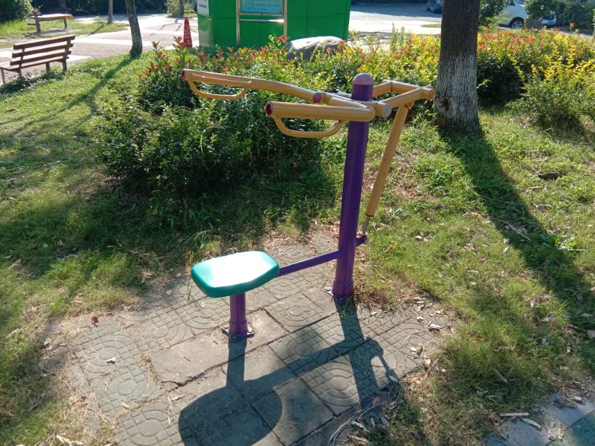 上肢锻炼器