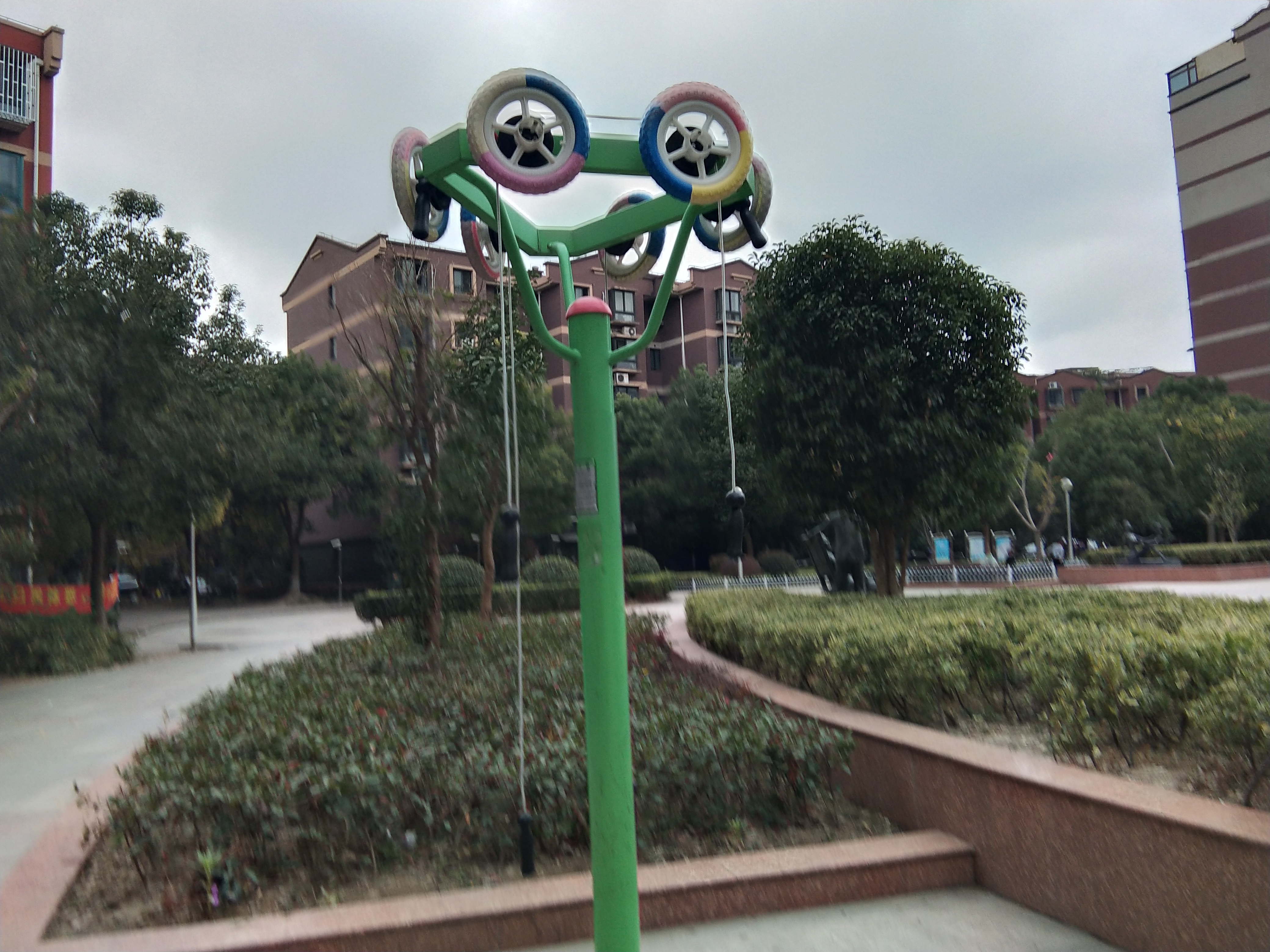 牵引器