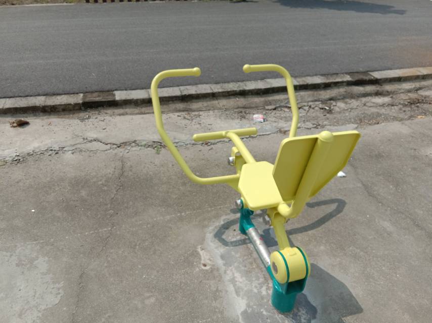 划船器