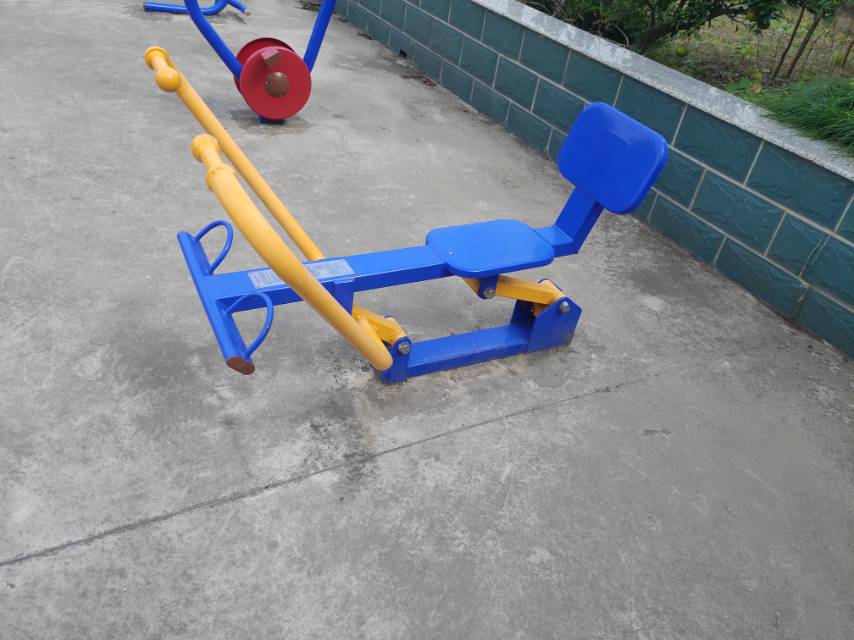 划船器