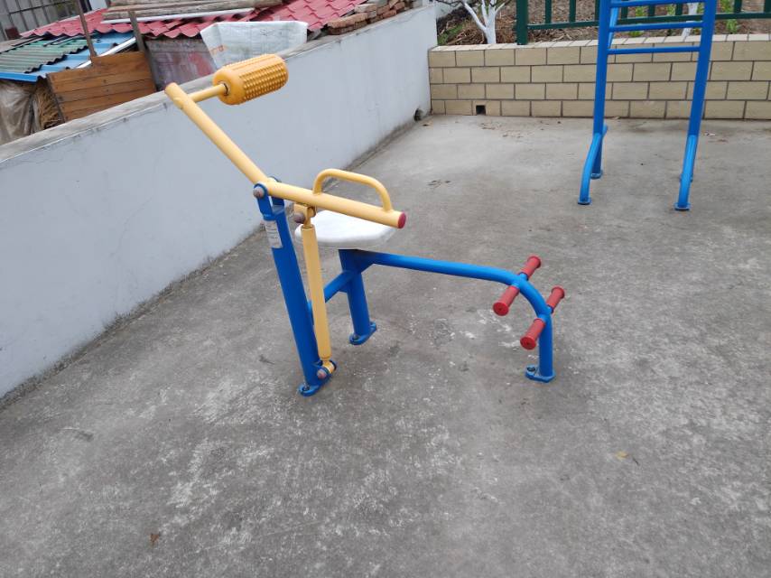 腹背锻炼器