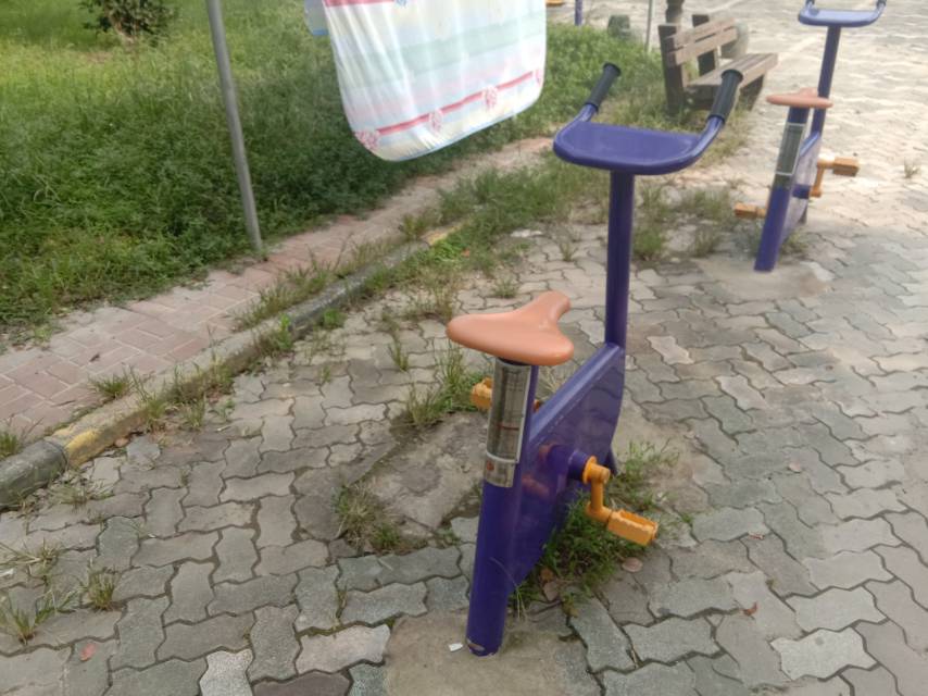 健身车