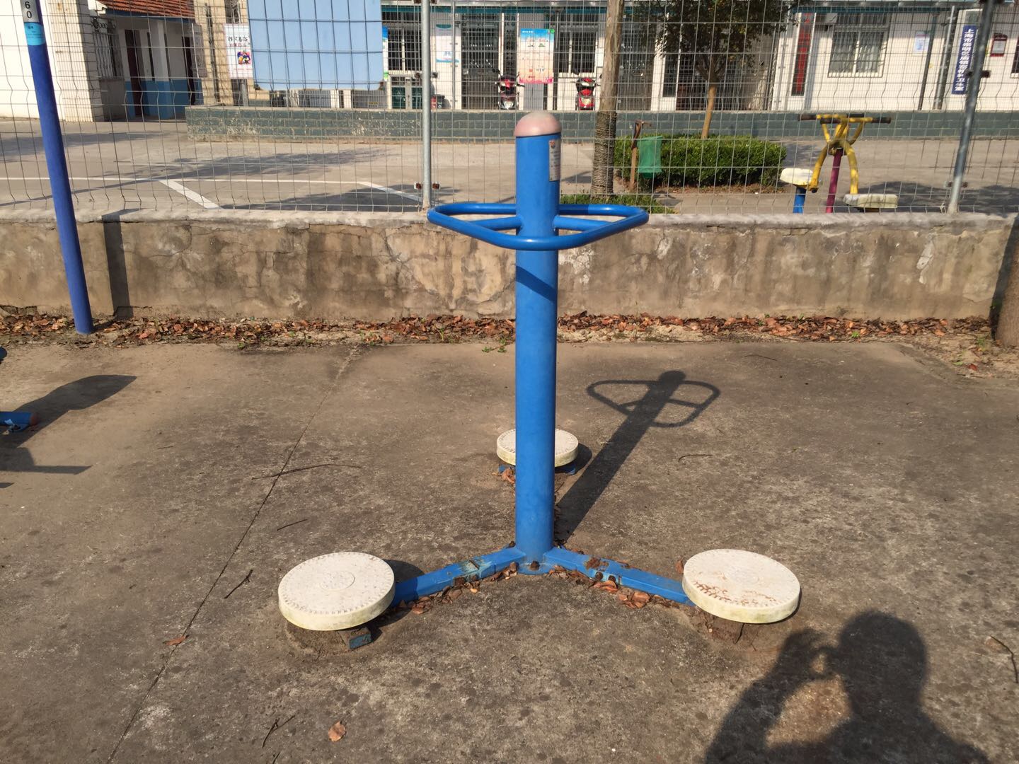 扭腰器