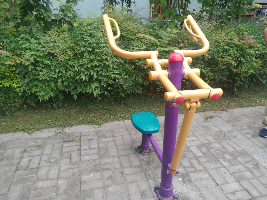 上肢锻炼器