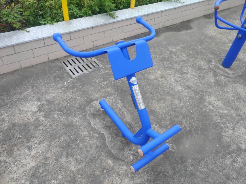 背肌训练器