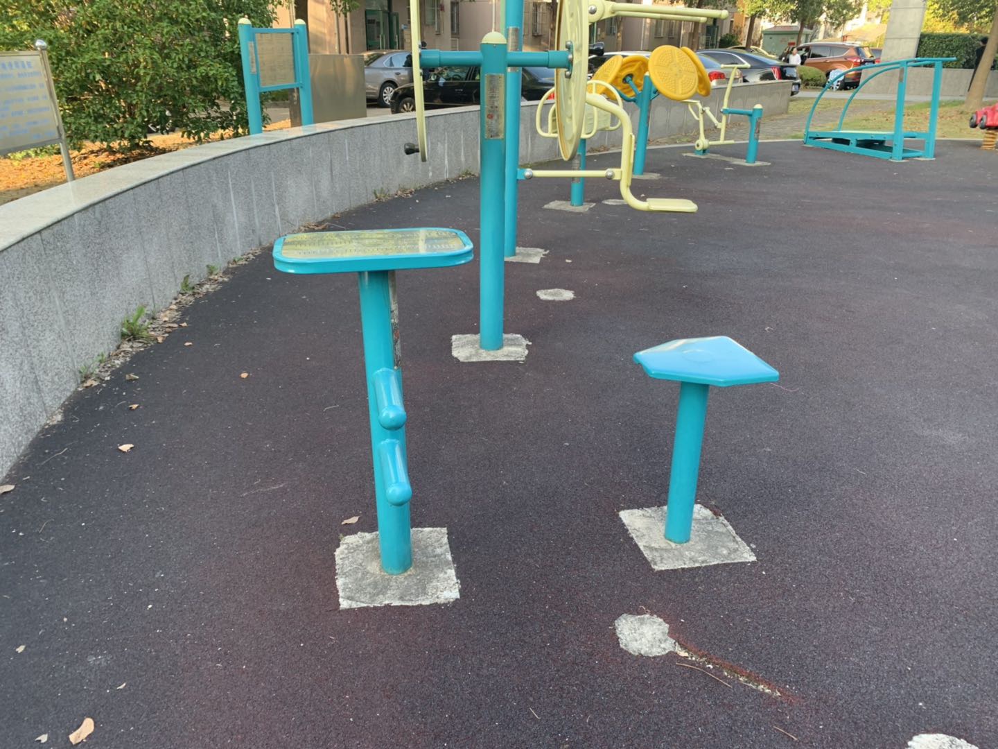 柔韧训练器