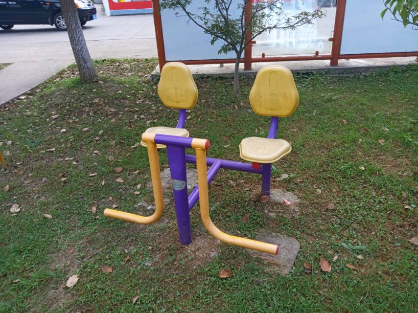 下肢摇摆器