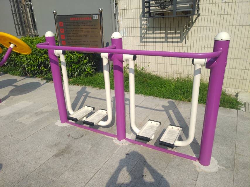 双位漫步机