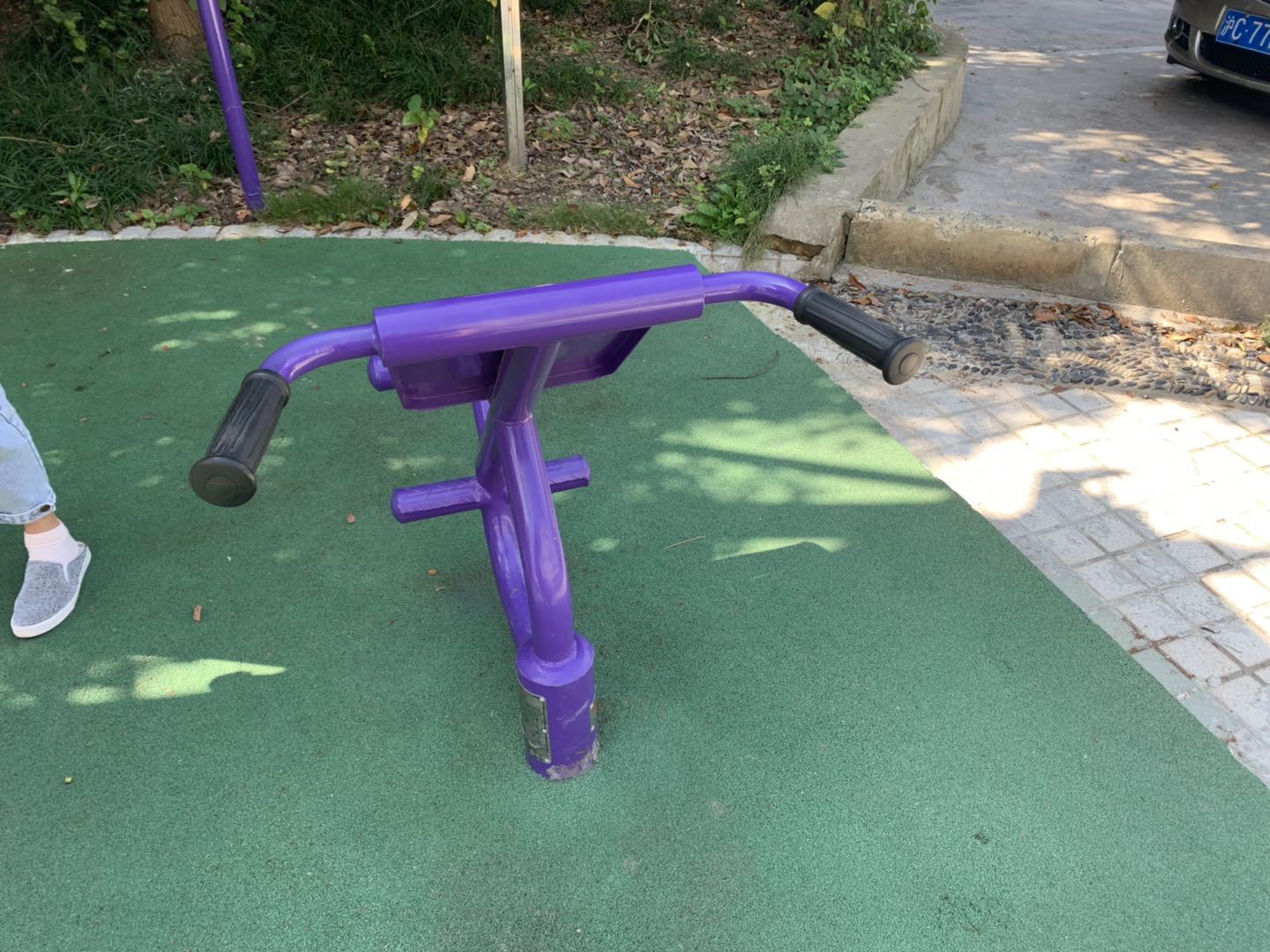 背肌训练器