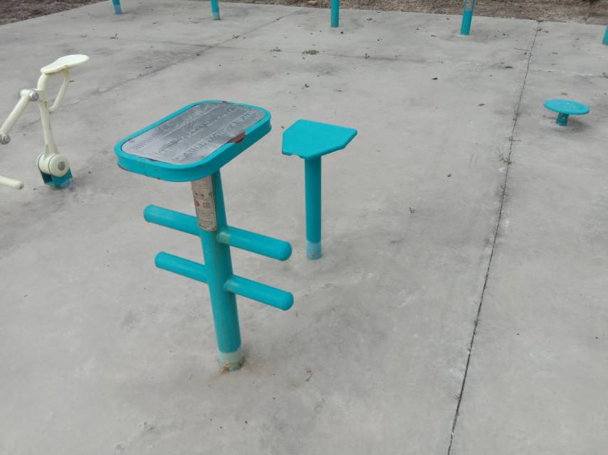 柔韧训练器