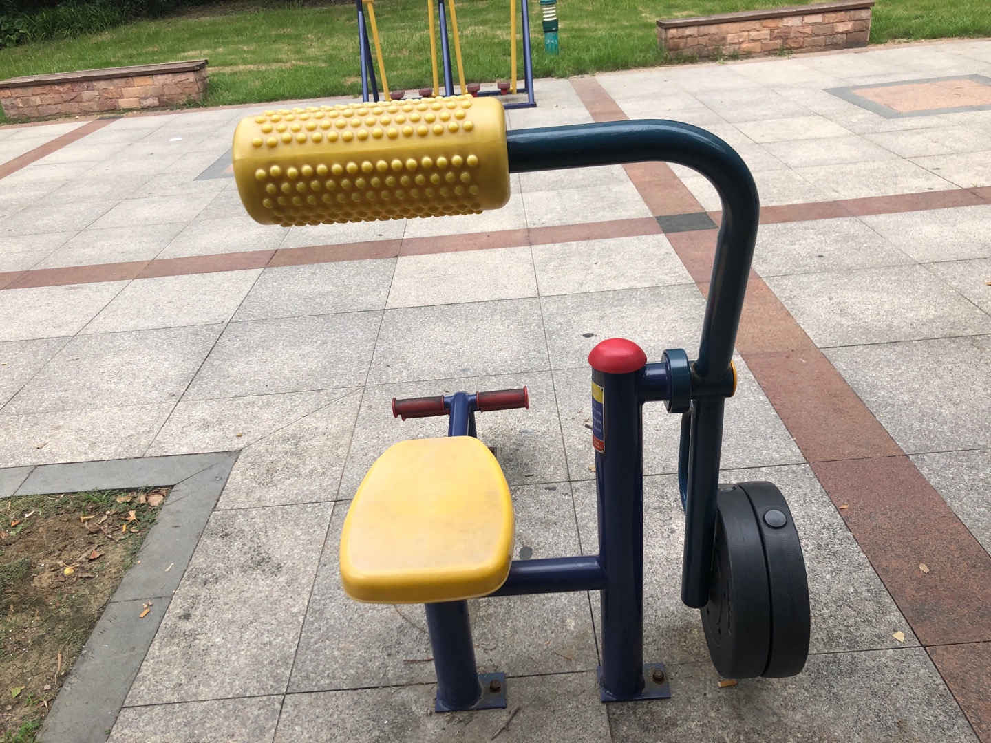 腹背锻炼器