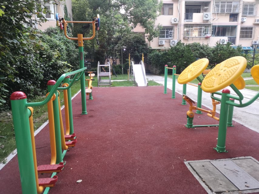 双秀西园B区市民益智健身点2