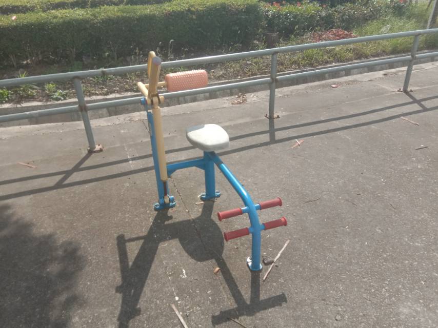 腹背锻炼器