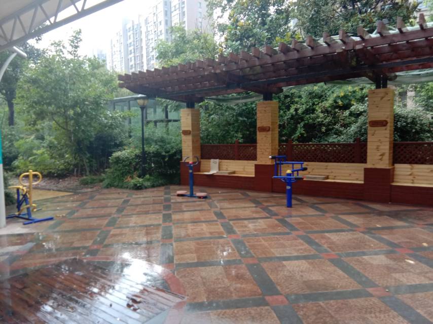 香润苑小区健身点(2)