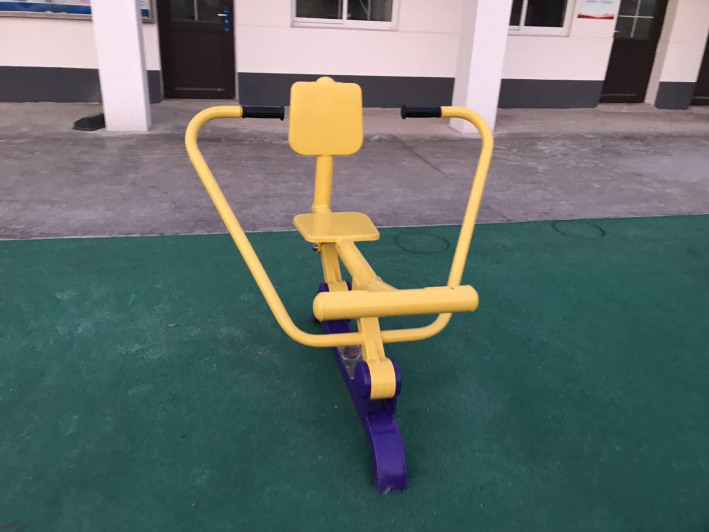 自重平推器