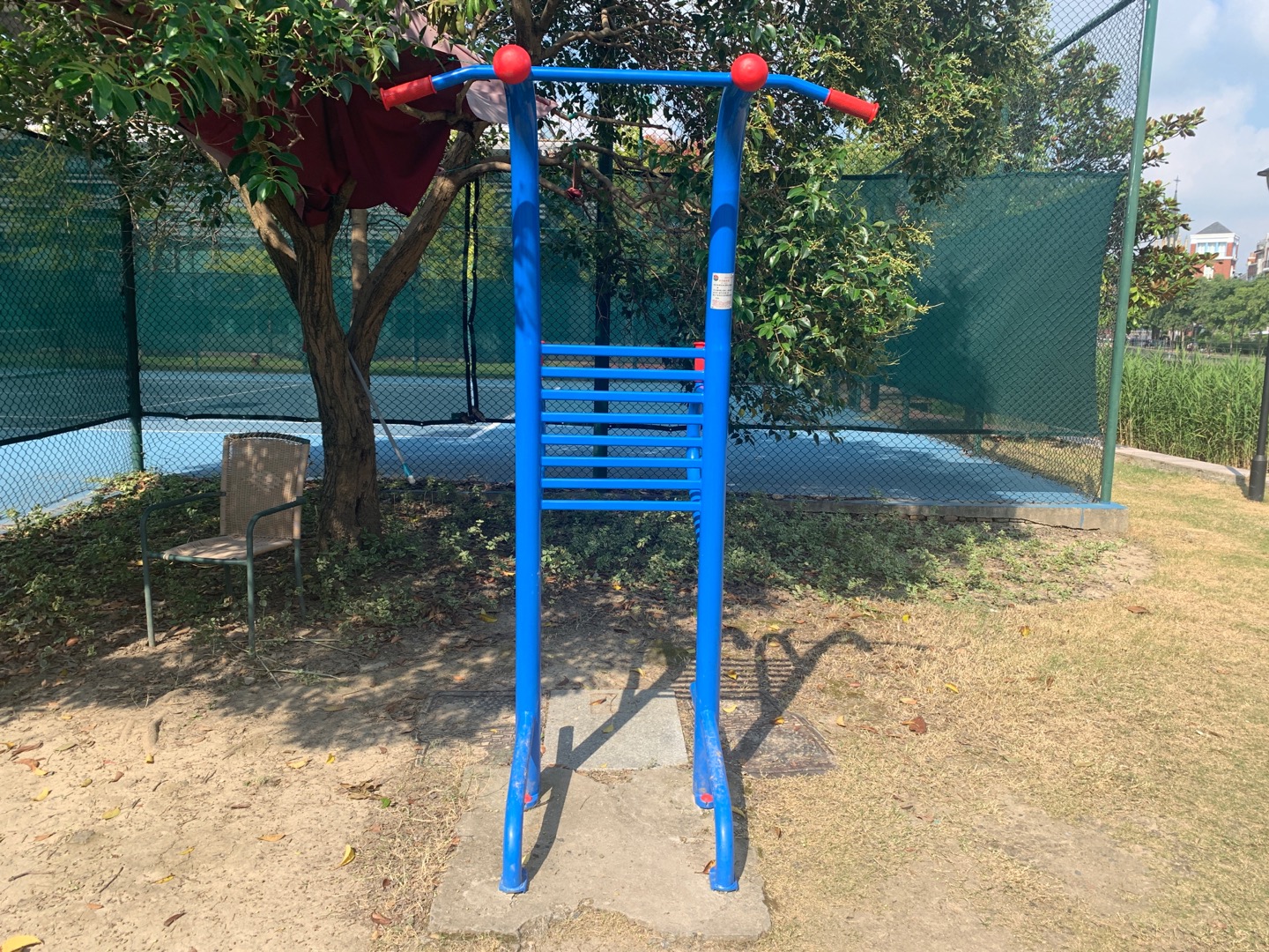 多功能训练器