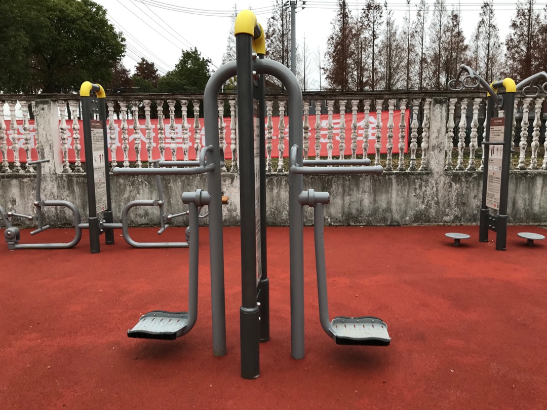 钟摆器