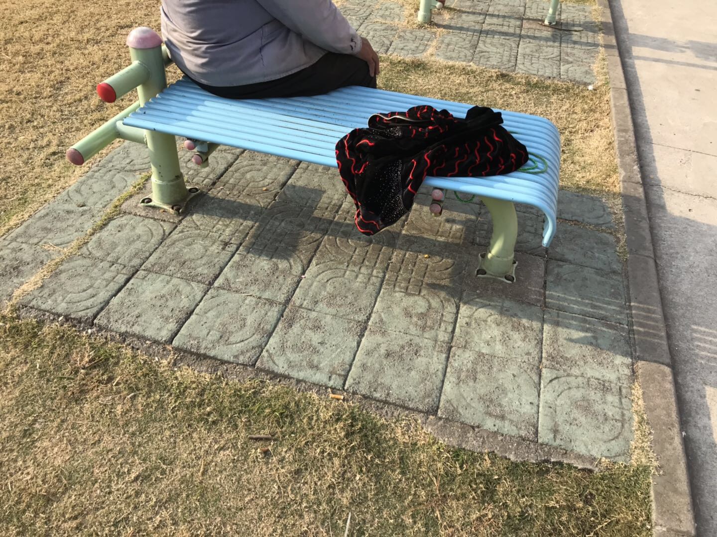 仰卧起平台