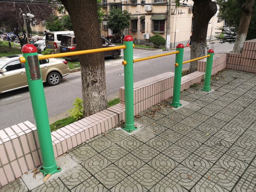 多联压腿架