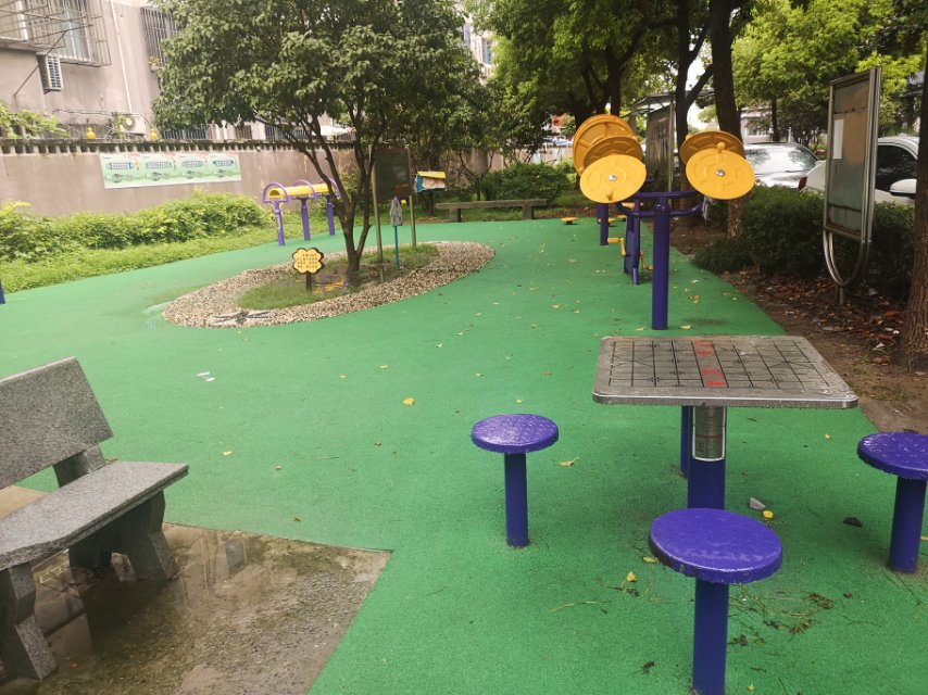 万寿社区胜利路健身点