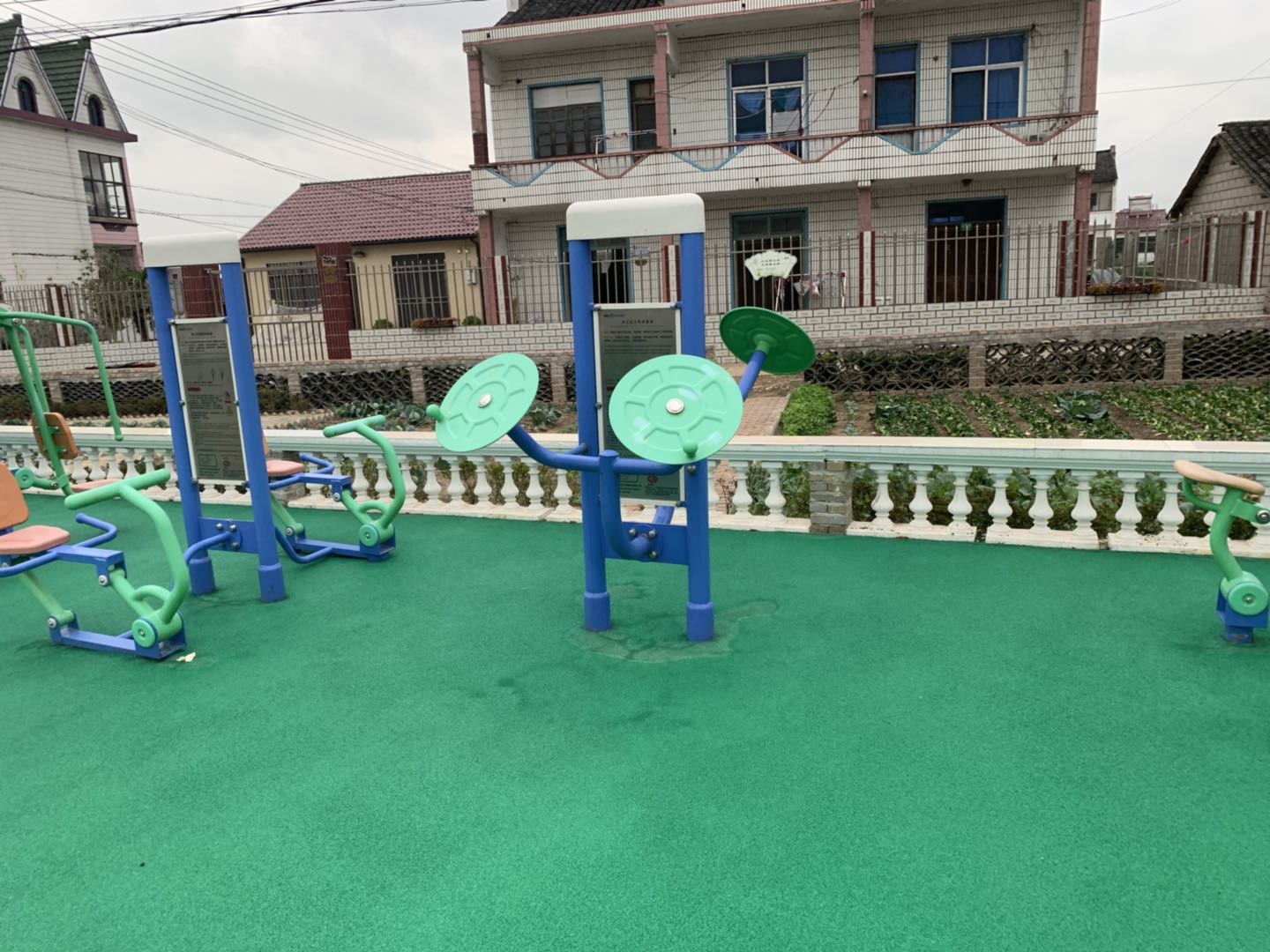 双立柱太极揉推器