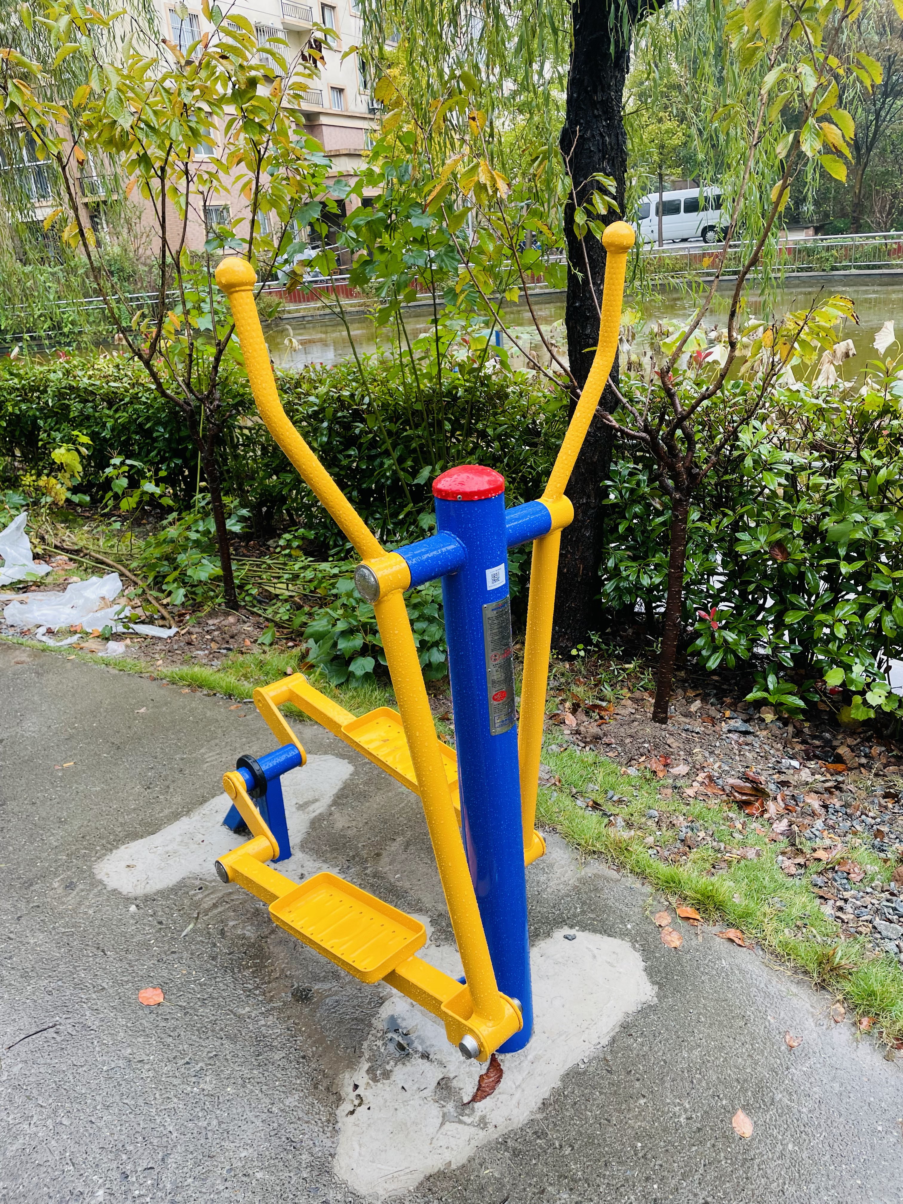 室外椭圆机