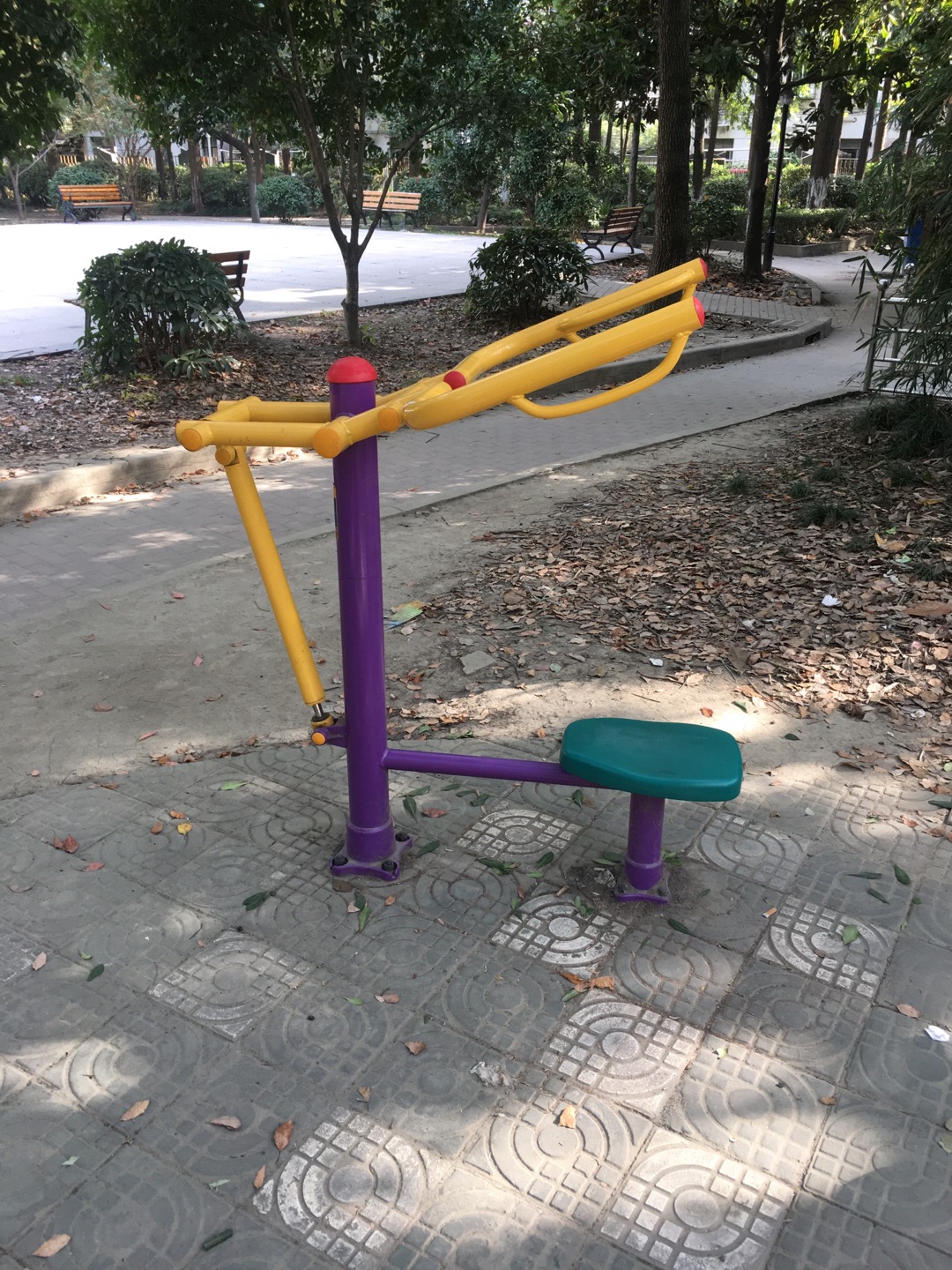 上肢锻炼器