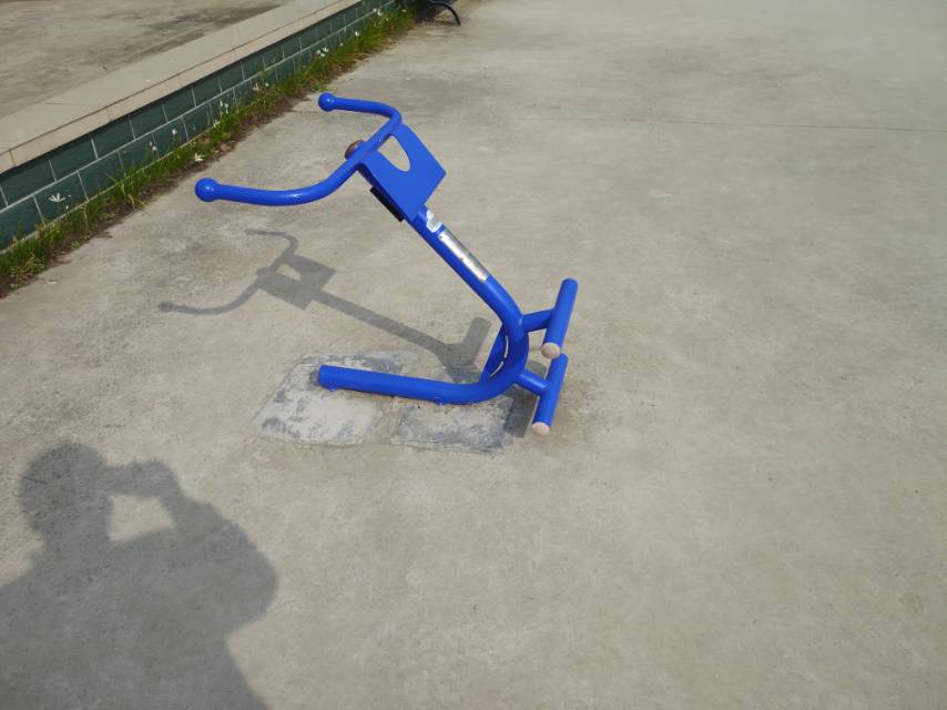 背肌训练器
