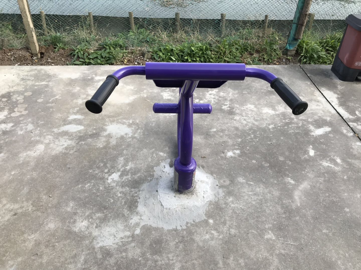 背肌训练器